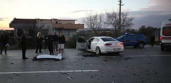 Çanakkale'de iki otomobilin çarpıştığı kazada 5 kişi yaralandı