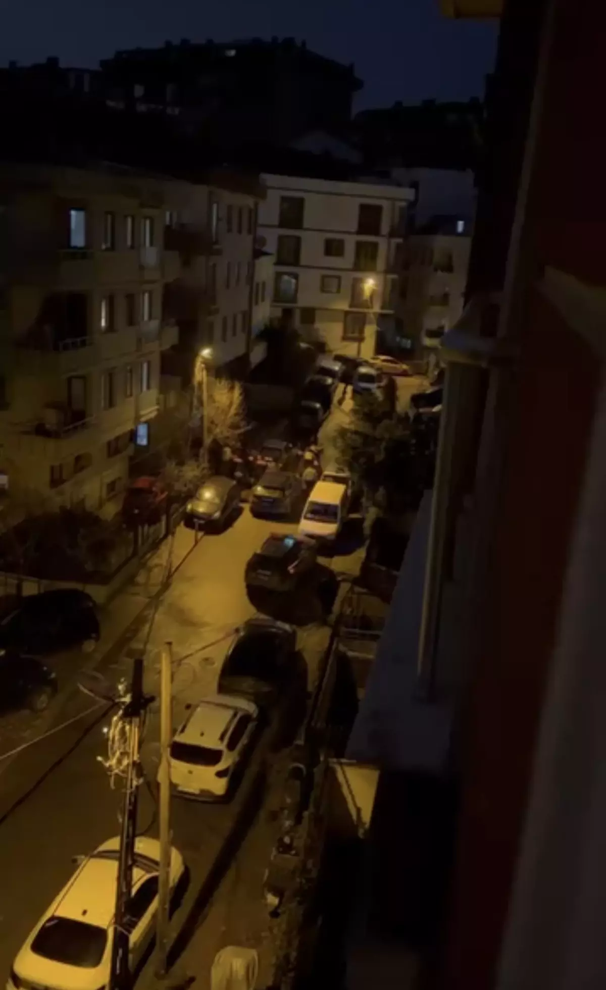 Çekmeköy'de tartıştığı kişiyi pompalı tüfekle vurup yaraladı; motosikletle kaçtı