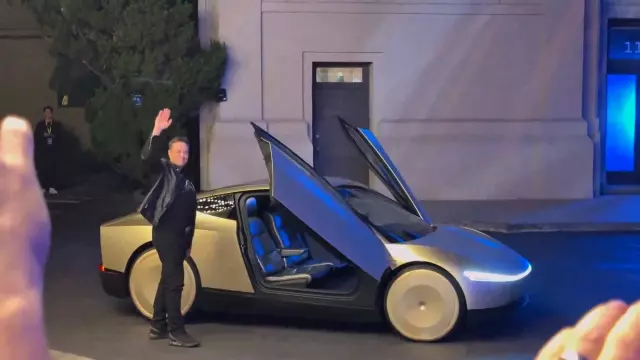 Elon Musk was spotted in the car of the future