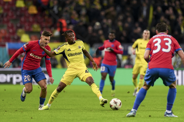 Fenerbahçe Bükreş'ten 1 puanla döndü! İşte sarı-lacivertlilerin muhtemel rakipleri Fenerbahçe Bükreş'ten 1 puanla döndü! İşte sarı-lacivertlilerin muhtemel rakipleri