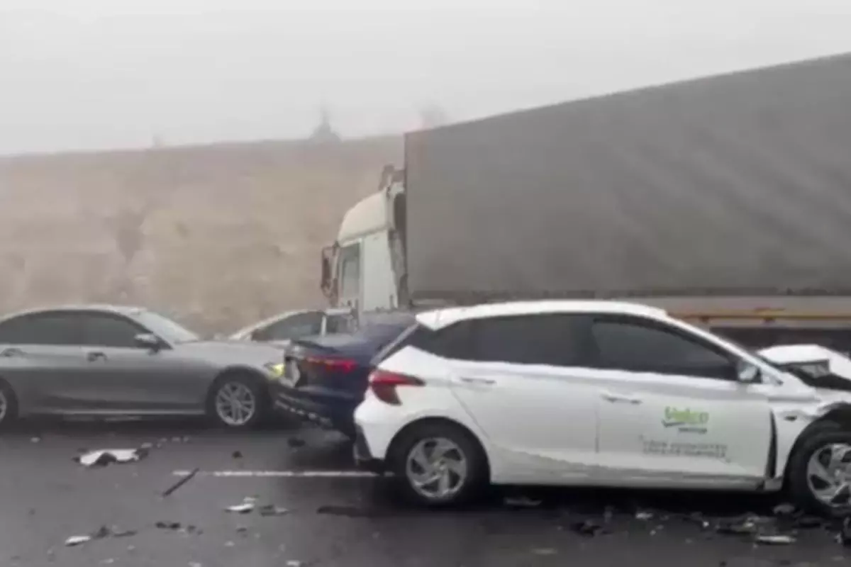 Gaziantep'te zincirleme trafik kazası: Ölü ve yaralılar var