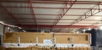 İzmir'de 12 milyon 720 bin makaron ele geçirildi, 2 şüpheli tutuklandı