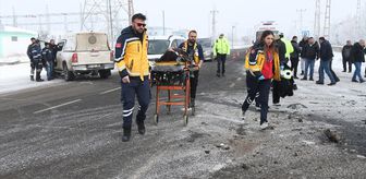 Kars'ta iki aracın çarpıştığı kazada 6 kişi yaralandı