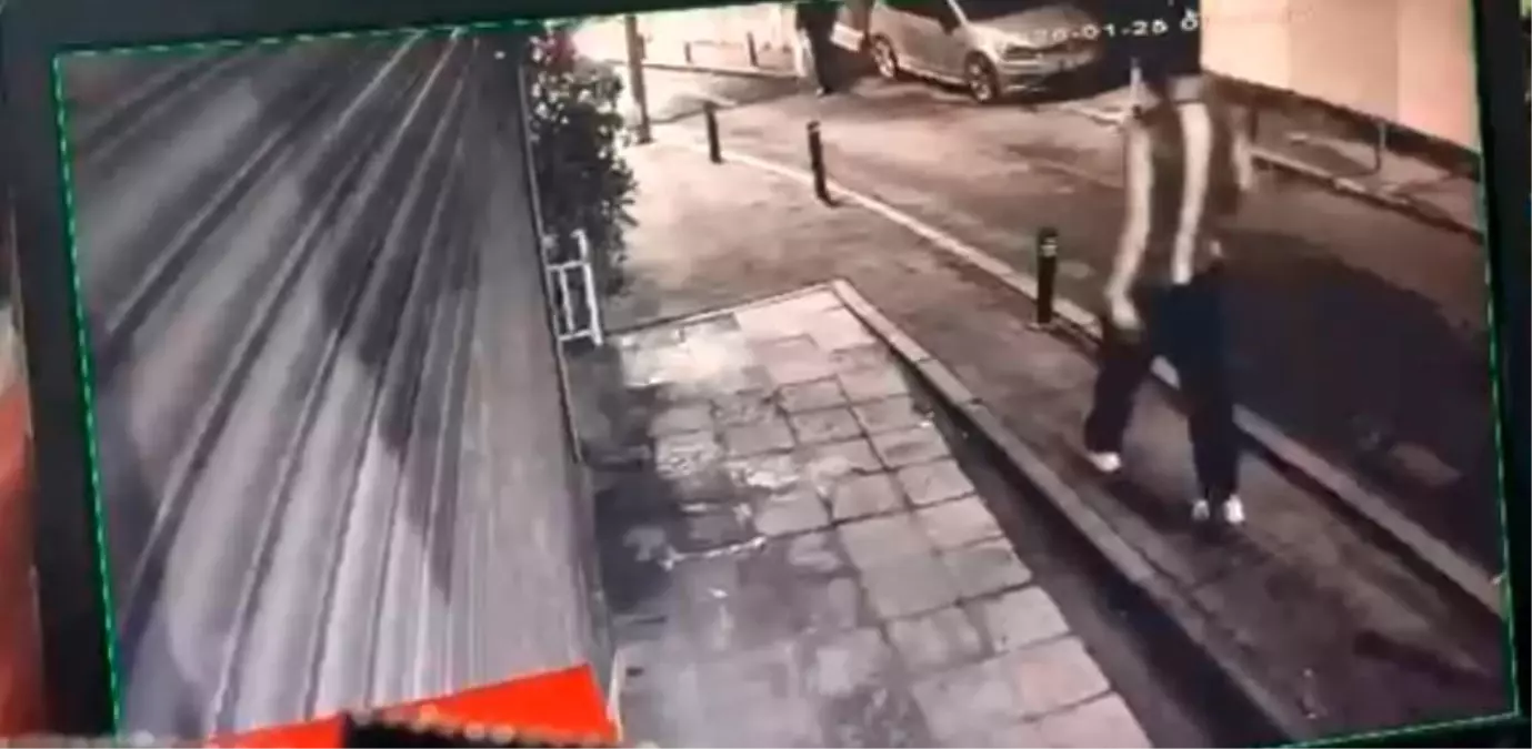 Kayıp olarak aranan üniversite öğrencisi Deniz İbişler'in denize atladığı görüntüler ortaya çıktı