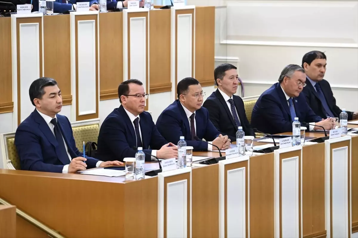 Kazakistan'da yeni anayasanın taslağı tanıtıldı