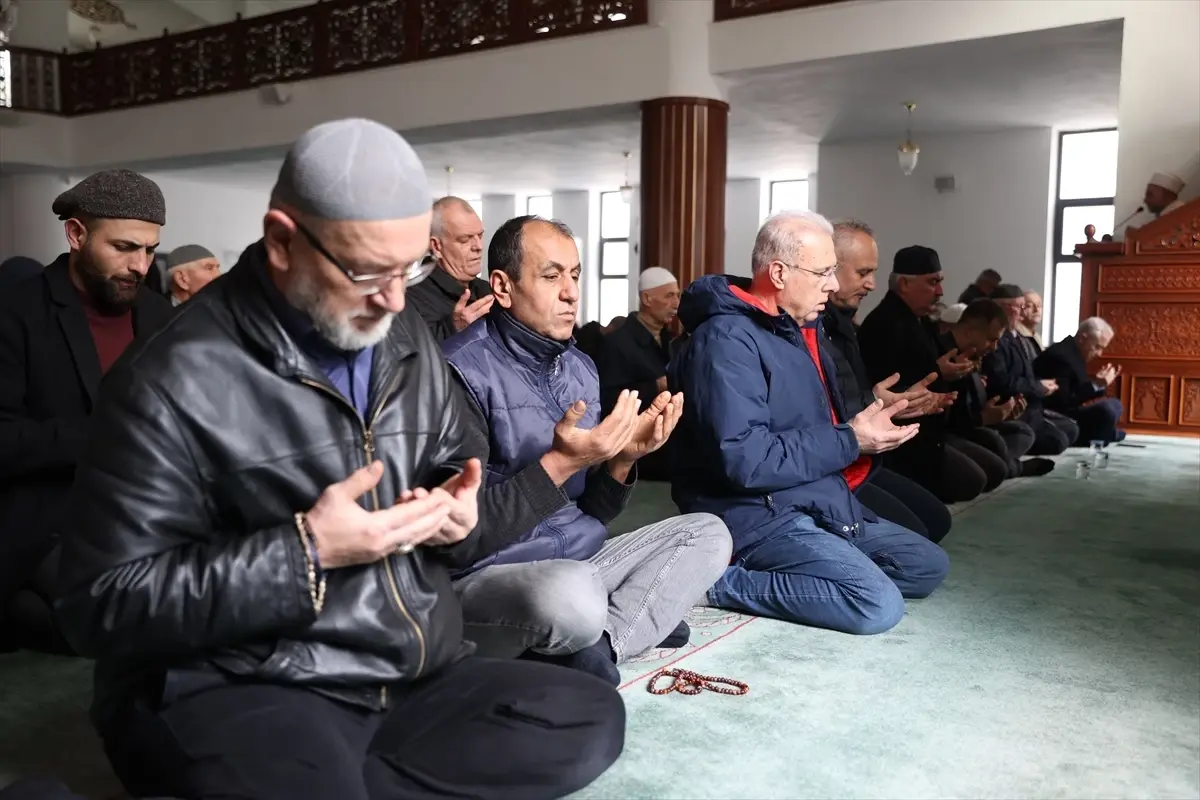 Kırklareli'nde 15 Temmuz şehitleri için hatim programı düzenlendi