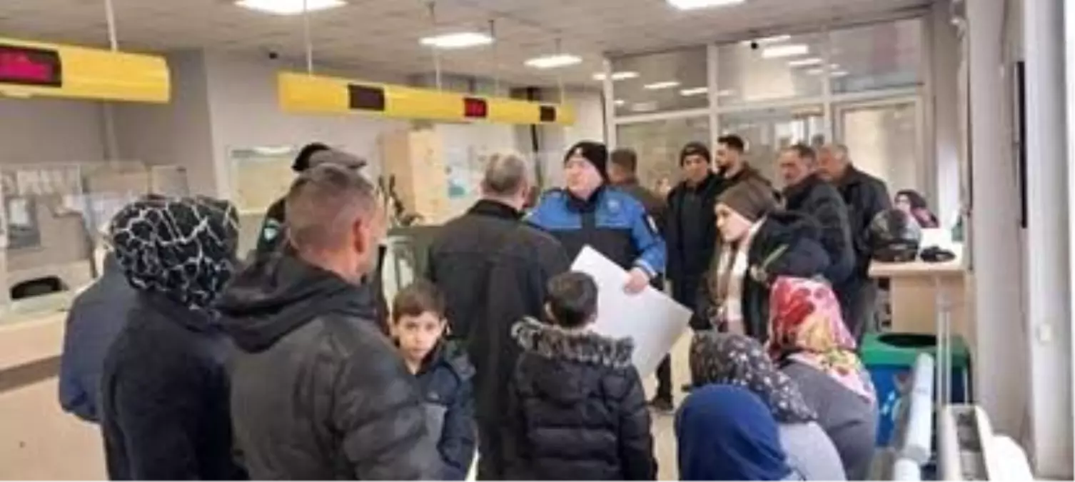 Polis vatandaşları dolandırıcılara karşı uyardı