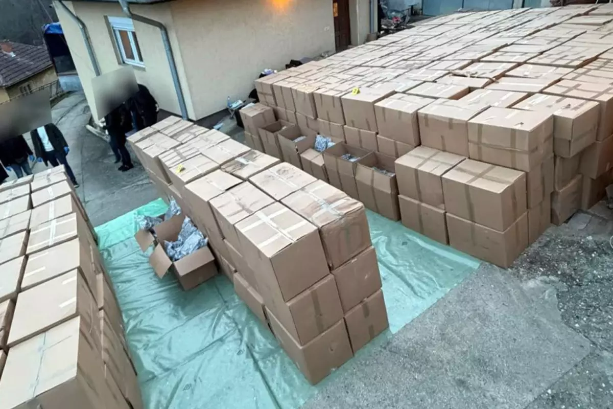 Sırbistan'da uyuşturucuya tarihi darbe: 5 ton esrar ele geçirildi