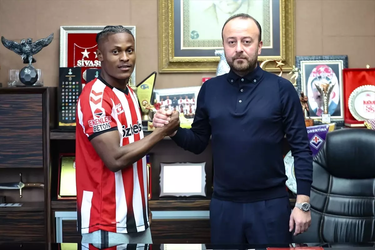 Sivasspor, Jonathan Okoronkwo'yu transfer etti