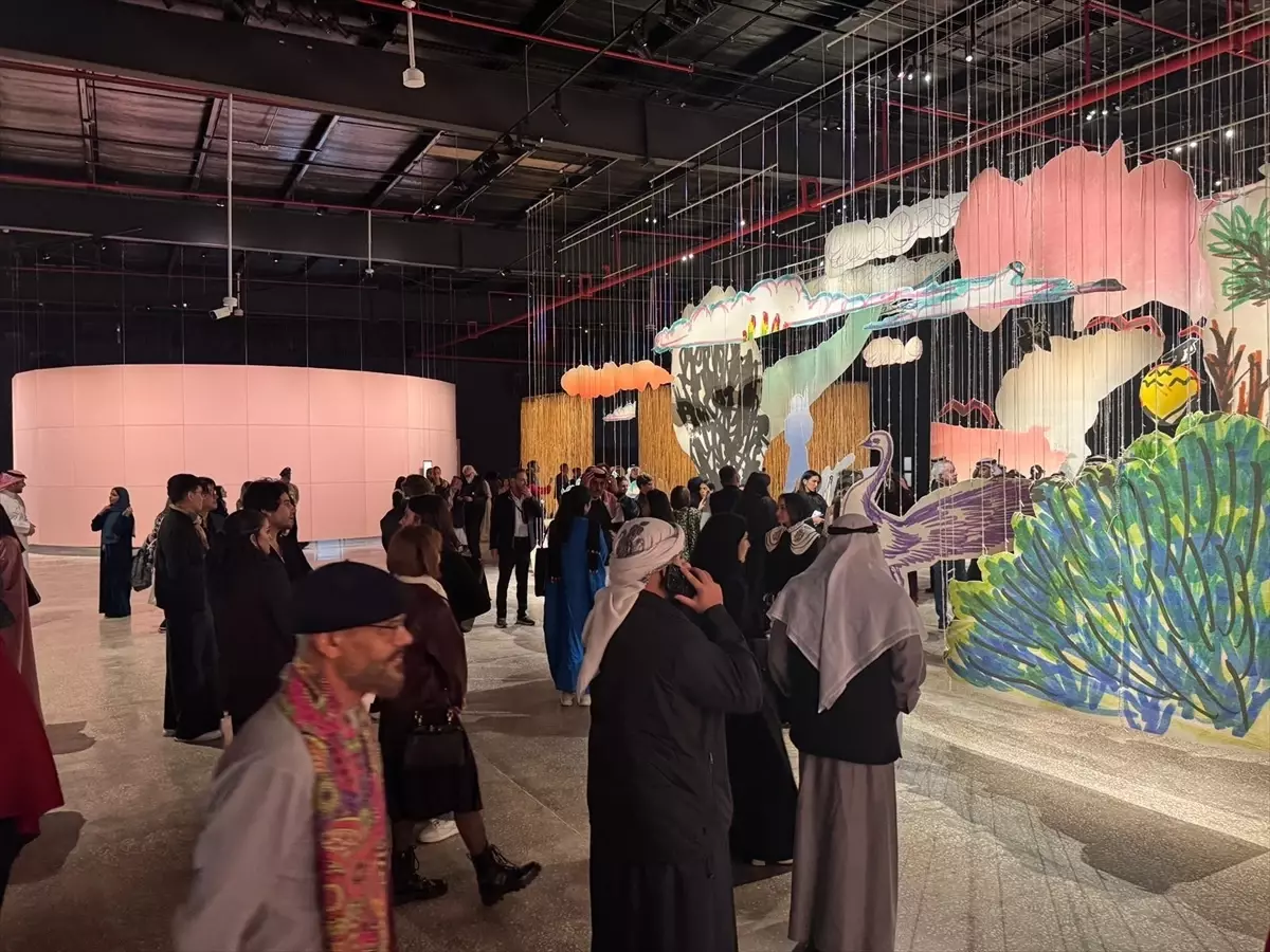 Suudi Arabistan'da "Diriyah Çağdaş Sanat Bienali"nin üçüncü edisyonu başladı