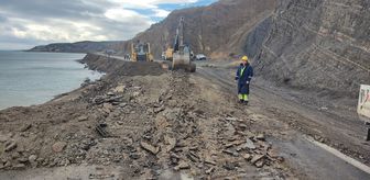 Tekirdağ'da heyelan nedeniyle Gaziköy-Uçmakdere yolu trafiğe kapatıldı