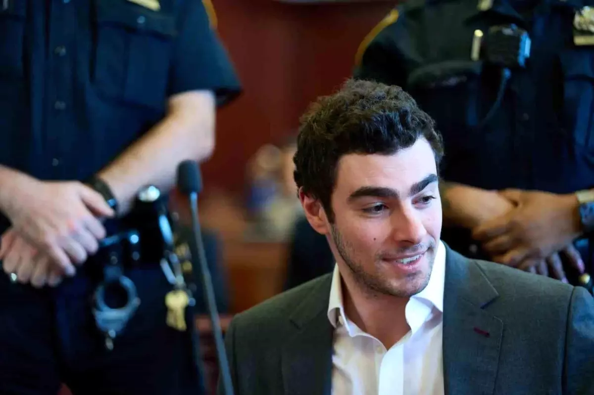 UnitedHealthcare CEO'su Brian Thompson'ı öldürmekle suçlanan Mangione idam cezasına çarptırılmayacak