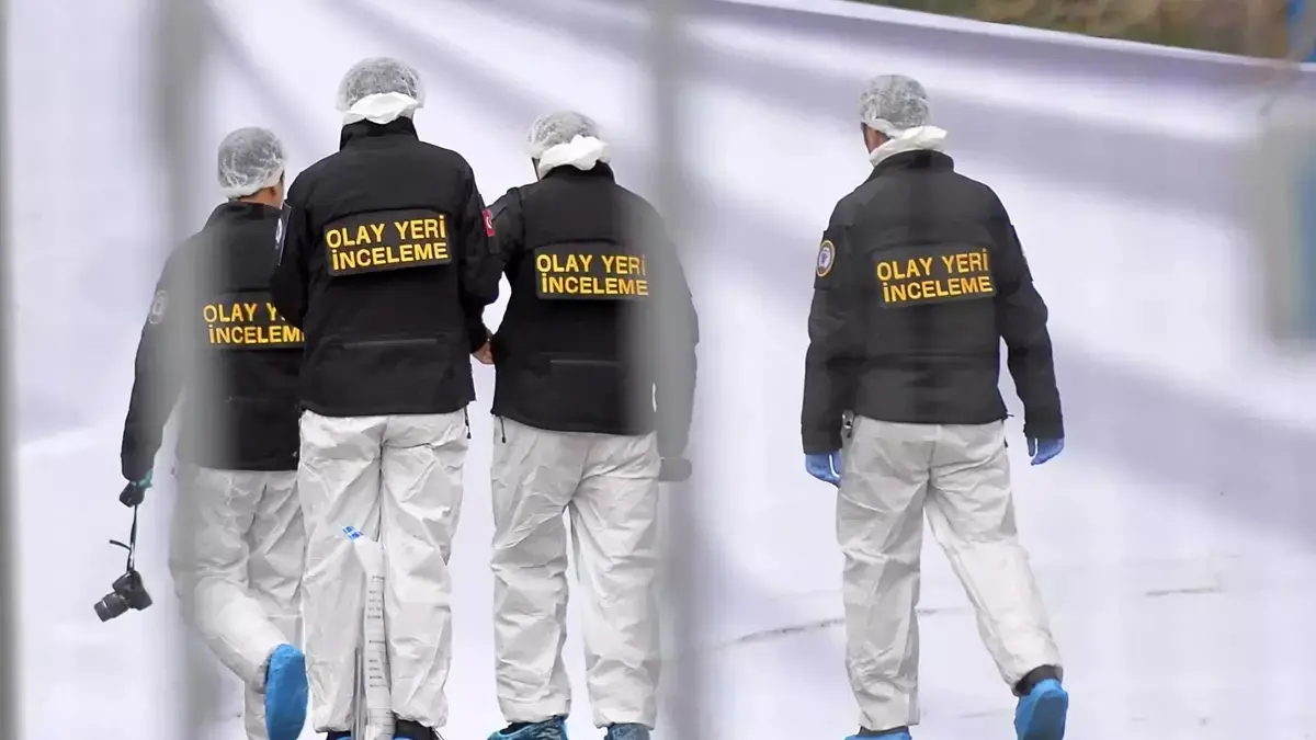 6 çocuk babası yaşlı adam başından vurulmuş halde ölü bulundu