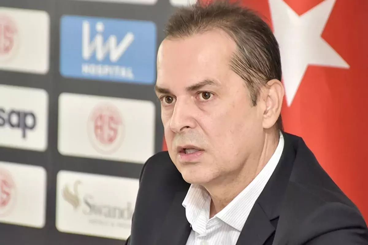 Başkan açıkladı: Antalyaspor'dan Fenerbahçe'ye transfer