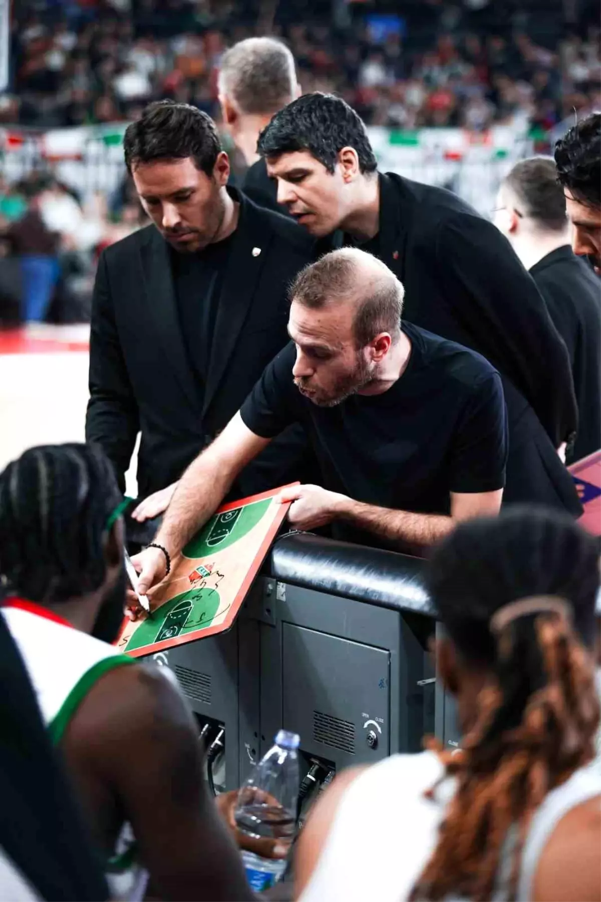 Basketbol Süper Ligi: Karşıyaka: 55 Fenerbahçe: 91