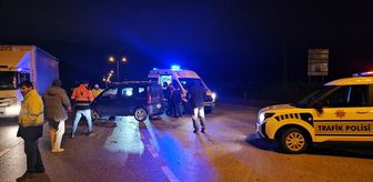 Çorum'da otomobille hafif ticari aracın çarpıştığı kazada 5 kişi yaralandı