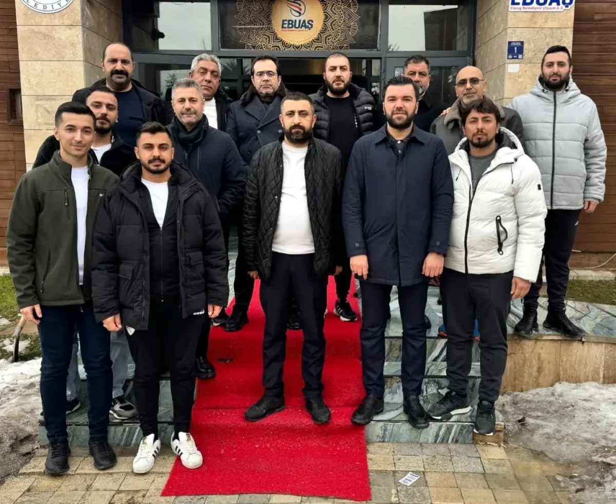 Elazığspor yönetimi, taraftar grup liderleriyle buluştu