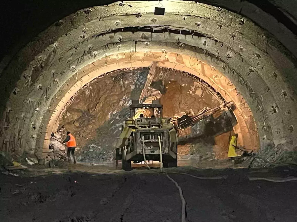 Erzurum'da tünel çalışmaları devam ediyor