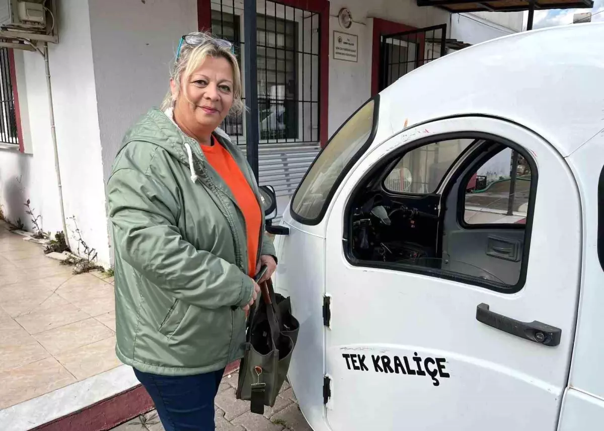 İzmir'in sıra dışı muhtarı: Babasının vasiyetini dinledi, köyün 'Tek Kraliçe'si oldu