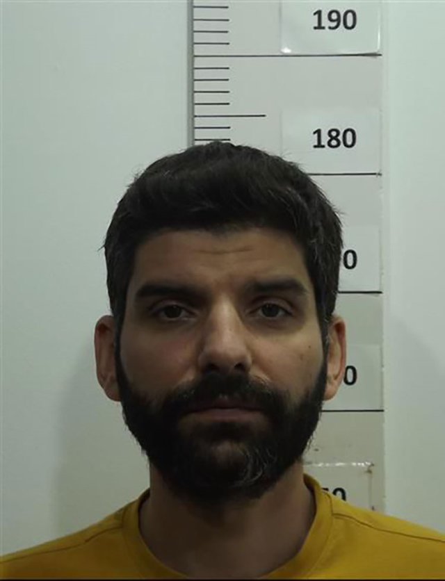 تم نقل سردار سيرتشليك، الذي تم البحث عنه بموجب نشرة حمراء، إلى تركيا