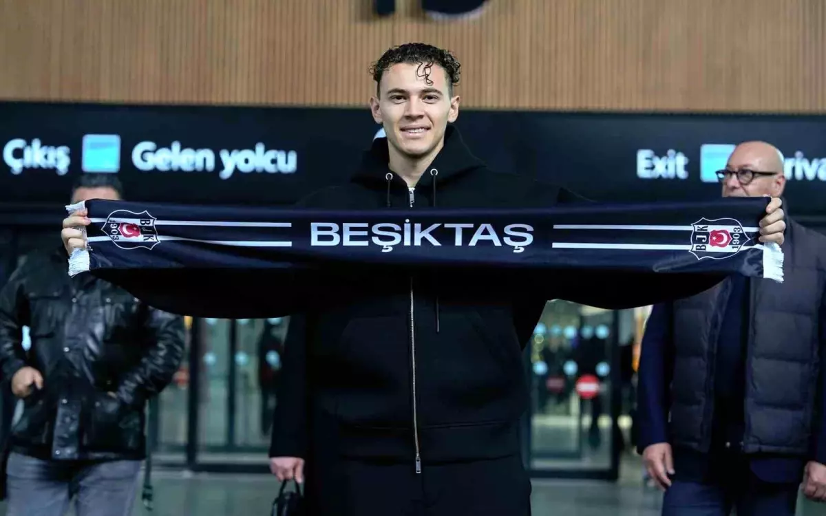 Kristjan Asllani, Beşiktaş'ın 195. yabancı futbolcusu oldu