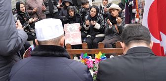 Mattia Ahmet Minguzzi mezarı başında anıldı, Atlas Çağlayan'ın annesi de katıldı