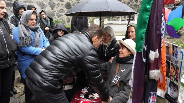 mattia ahmet minguzzi mezari basinda anildi 19523623 3311 m