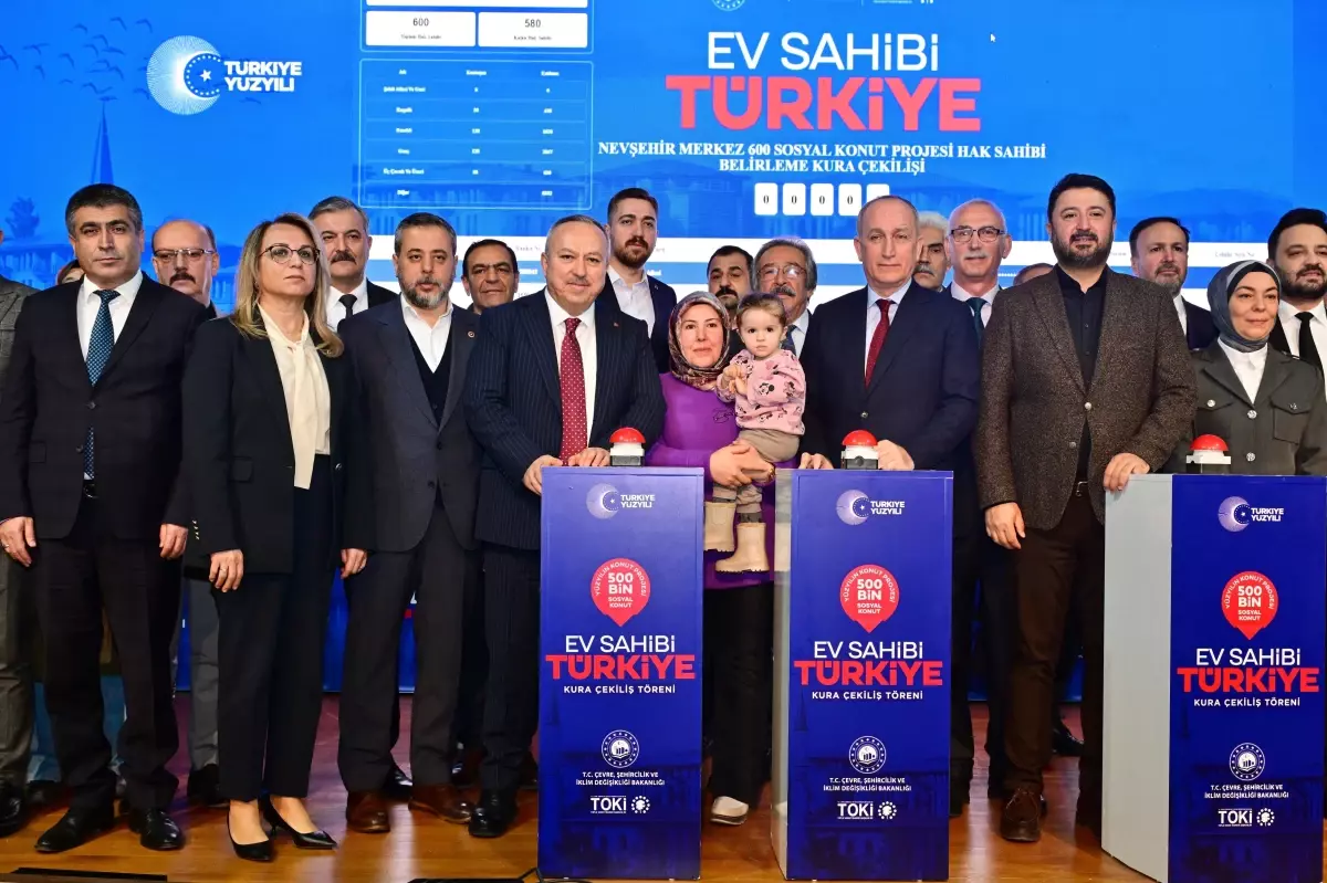 Nevşehir'de 'Yüzyılın Konut Projesi' Kura Çekim Töreni Gerçekleşti