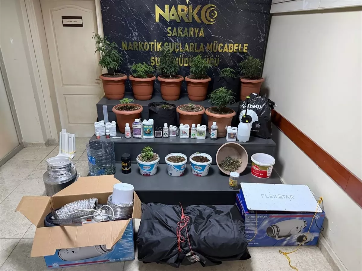 Sakarya'da uyuşturucu operasyonunda 2 şüpheli yakalandı