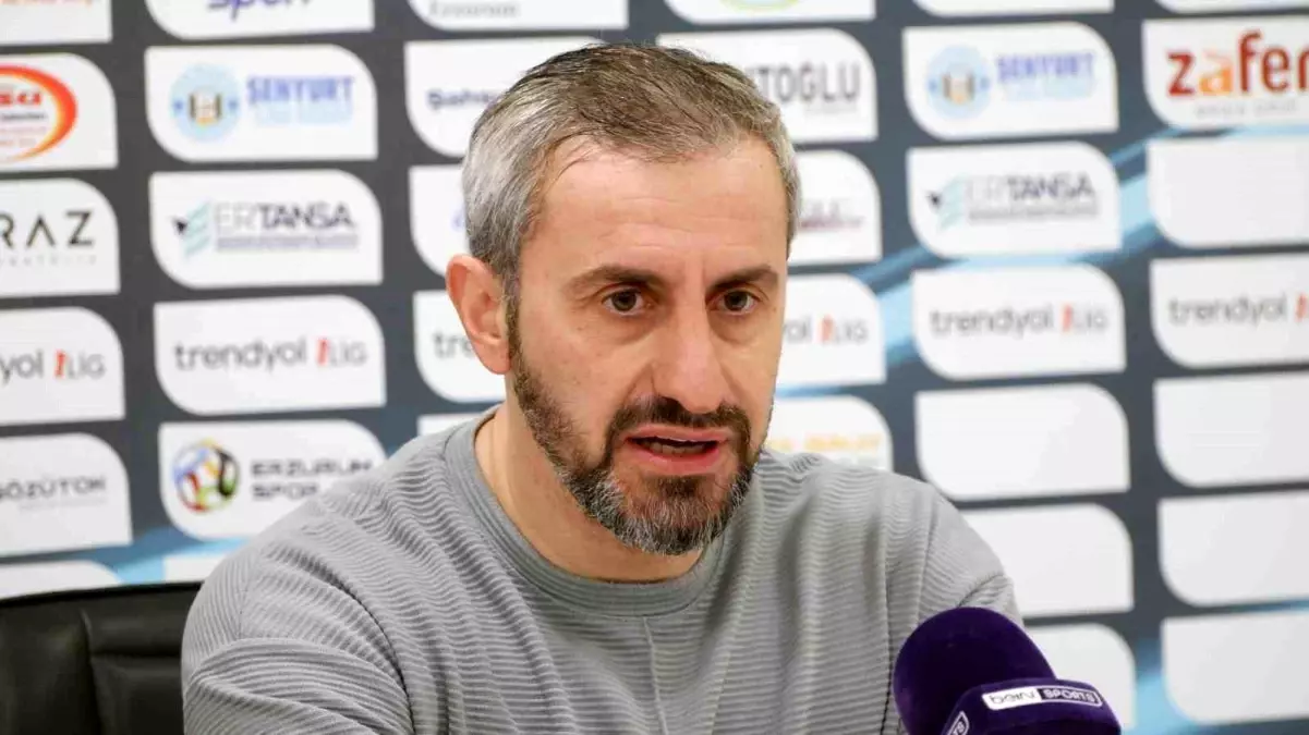 Serkan Özbalta: "Önümüzde 15 hafta var ve çok sayıda final maçı oynayacağız"