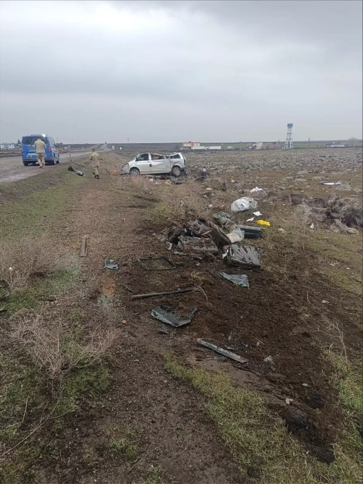 Şırnak'ta şarampole devrilen mikrobüsteki 2 kişi öldü, 6 kişi yaralandı