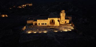 Tarihi Hasankeyf Kalesi ve Şaab Vadisi gece dronla görüntülendi