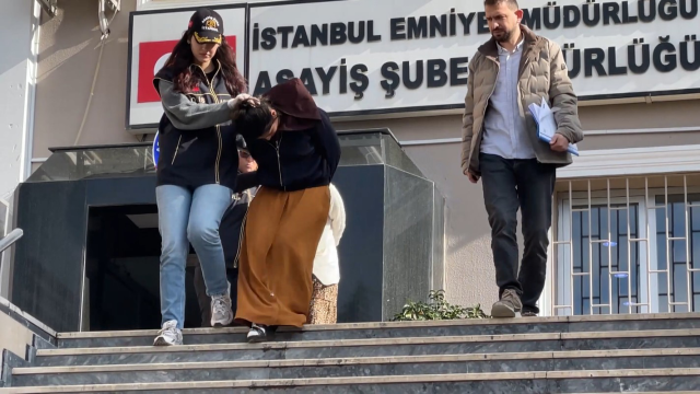 ziynetleri calmak icin eve giren hirsiz 120 kez 19521689 8985 m