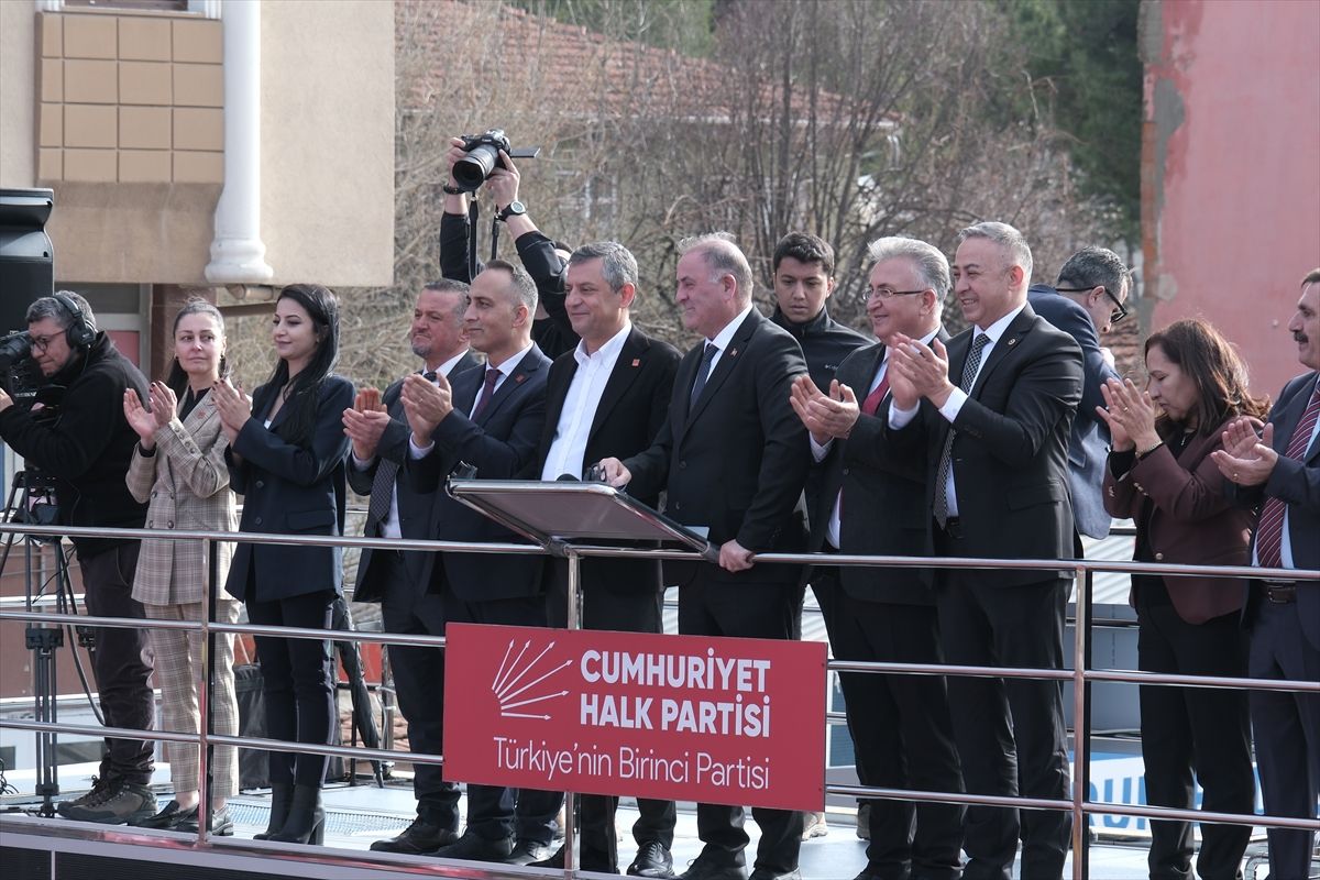 CHP Genel Başkanı Özgür Özel, partisinin Çorum mitinginde konuştu Açıklaması