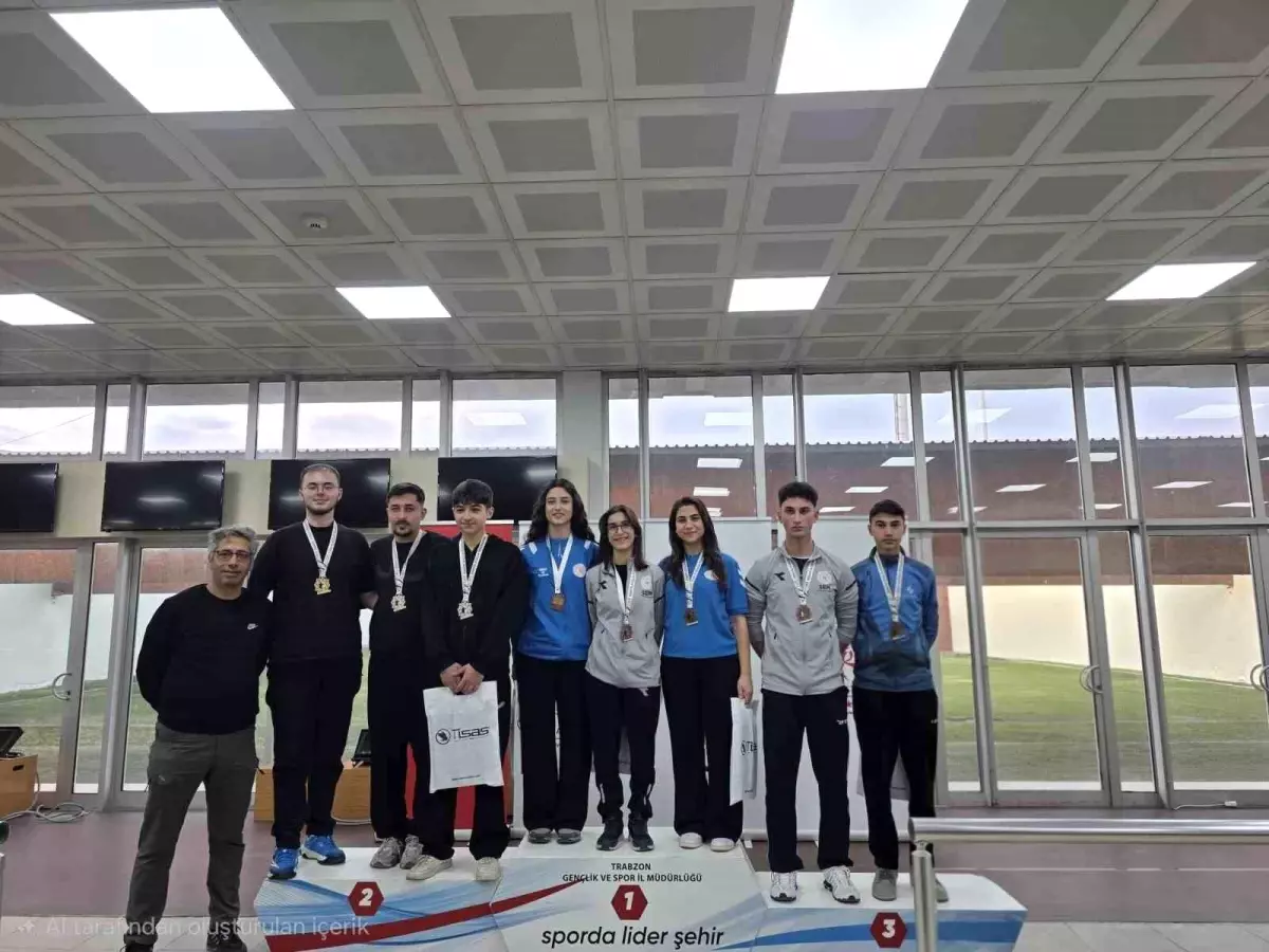 Erzincanlı sporcular Trabzon'daki havalı silahlar müsabakalarına damga vurdu