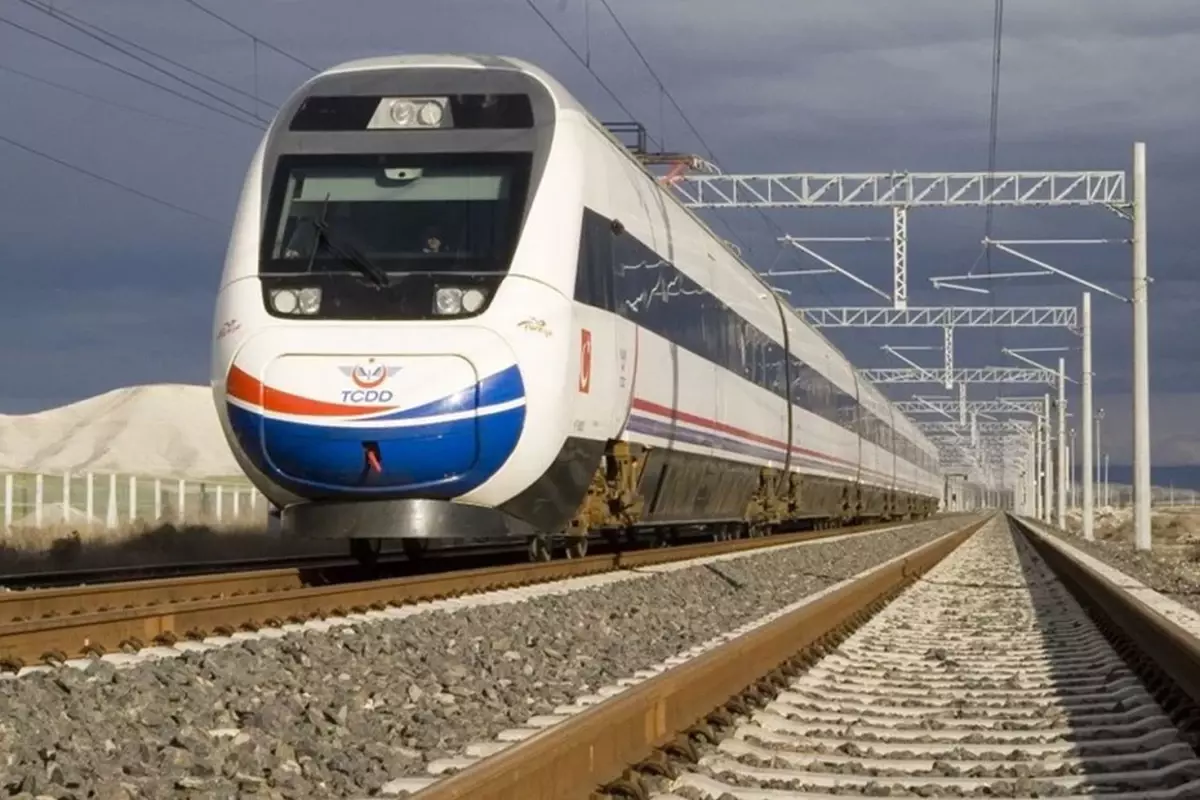 Hızlı trenle ulaşımda yeni dönem: Mersin - Adana arası 25 dakikaya düşecek
