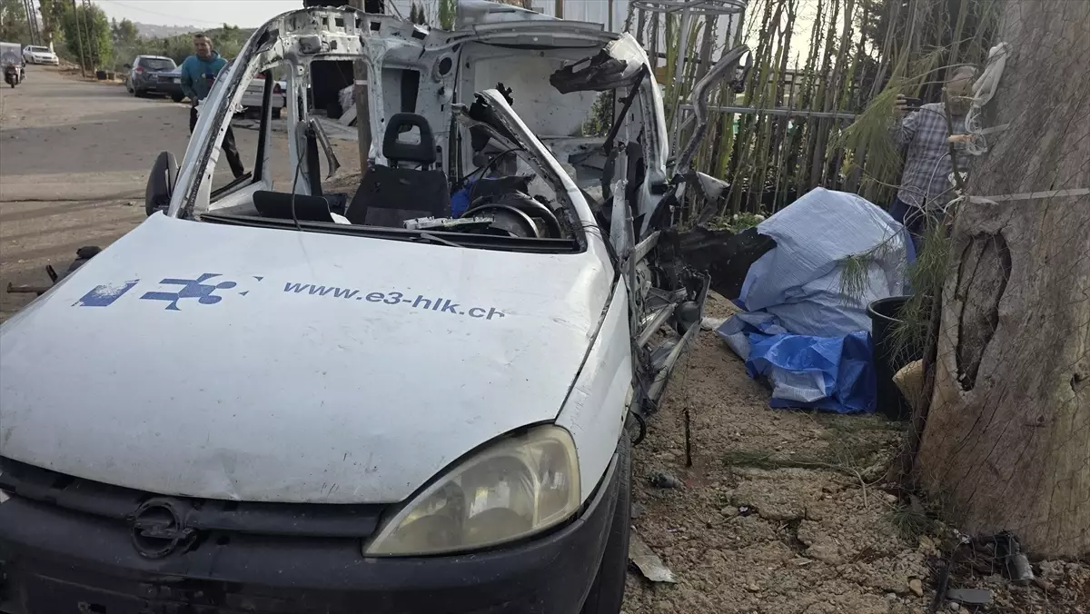 İsrail'in Lübnan'ın güneyinde bir araca düzenlediği İHA saldırısında 1 kişi öldü