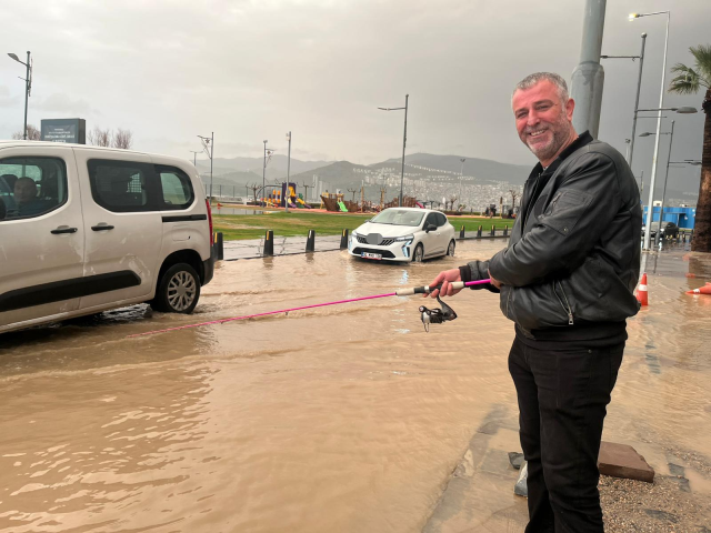 izmir de saganak hayati felc etti kordon gole 19526114 7741 m