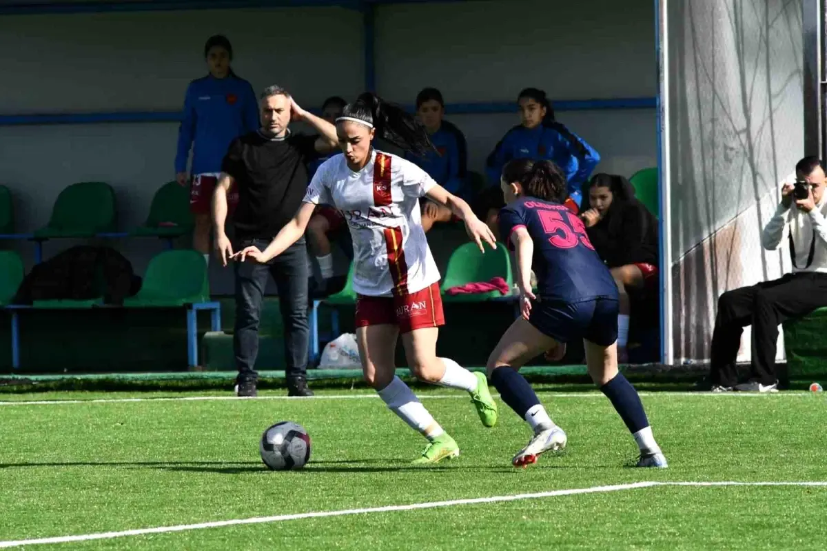 Kayseri Kadın FK evinde hata yapmadı