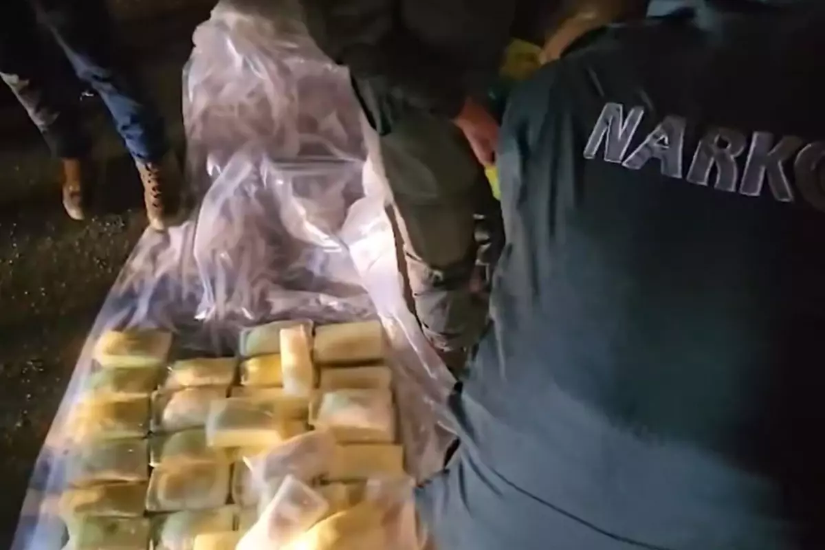 Şırnak'ta 142 kilo metamfetamin ele geçirildi: 2 gözaltı