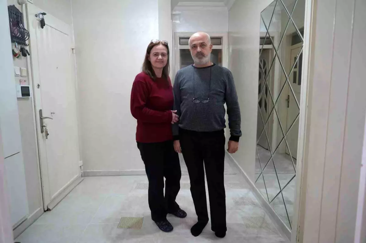 3 gün enkazda kalan aile depremi unutamıyor