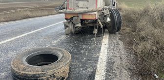 Çorum'da tır ile çarpışan cipteki 4 kişi yaralandı