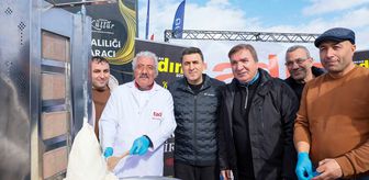 Ergan Dağı Kayak Merkezi'nde vatandaşlara 'tulum döner' ikram edildi