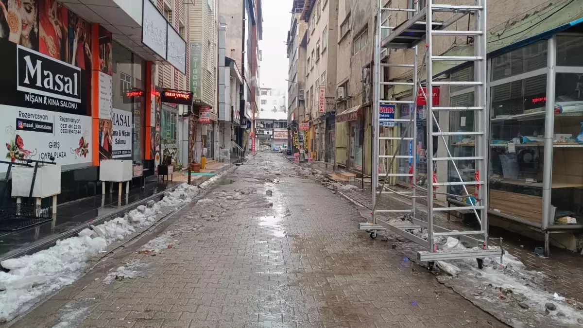 Kiğı'da taşımalı eğitime kar engeli