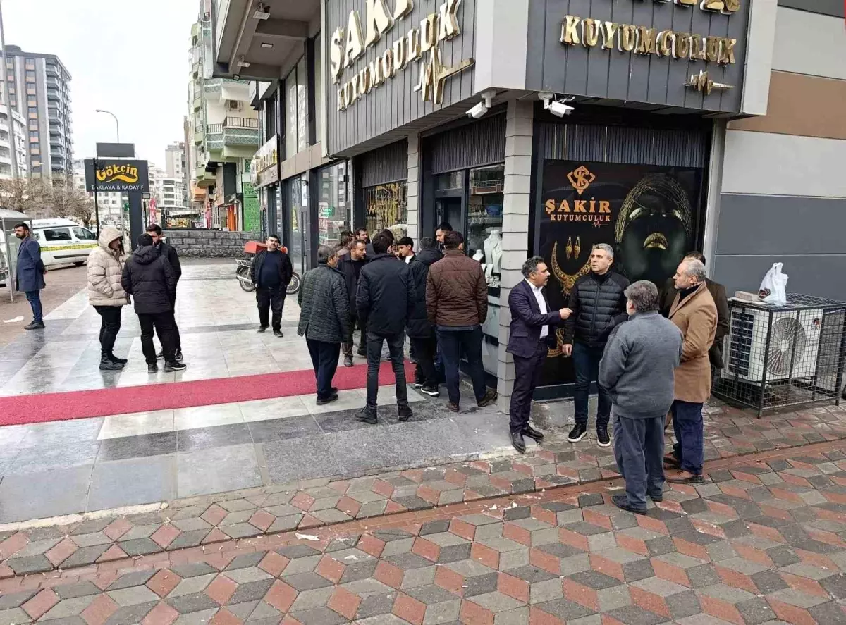 Şanlıurfa'da kuyumcu soygunu: 1 polis yaralı
