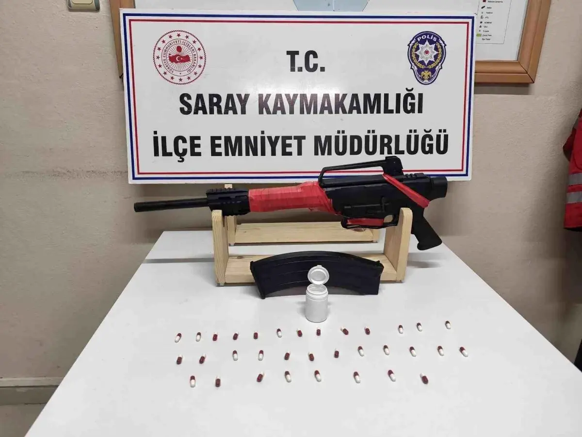 Tekirdağ'da uyuşturucu ve silah operasyonu: 4 gözaltı