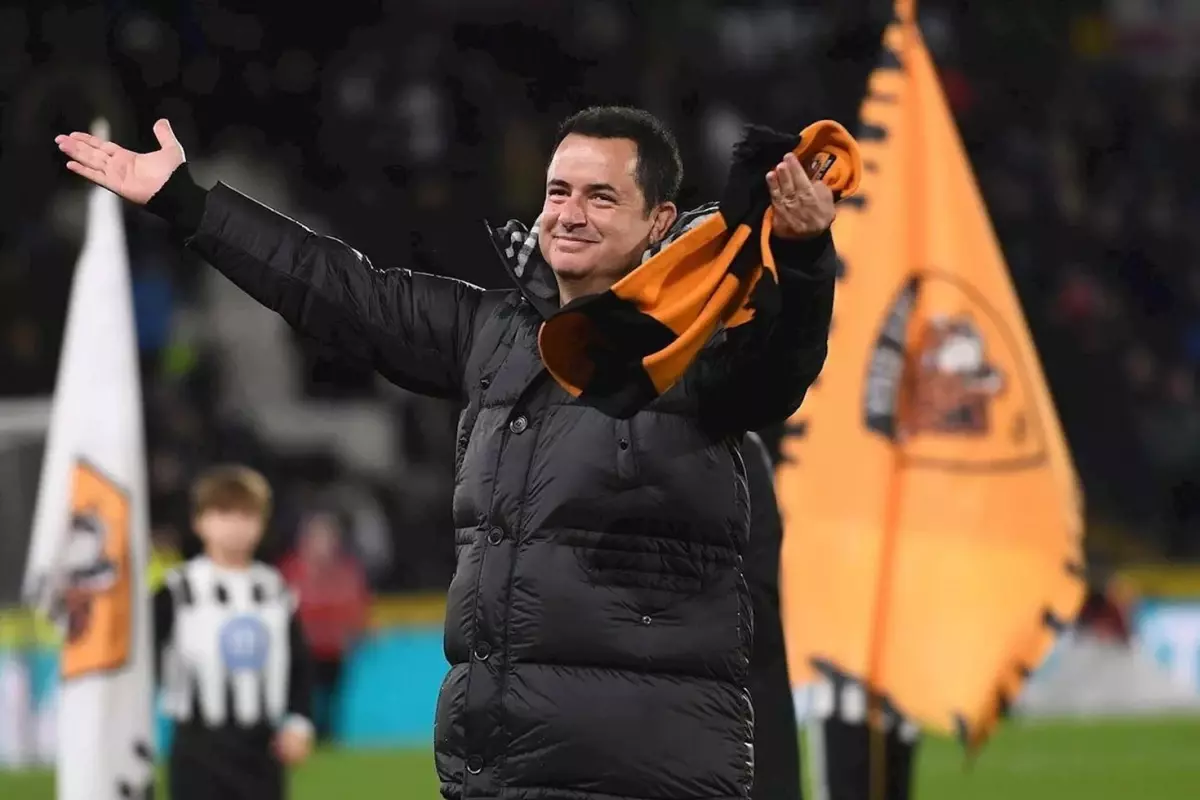 Acun Ilıcalı'nın maç sırasında yaptığı hareket İngiltere'de gündem oldu