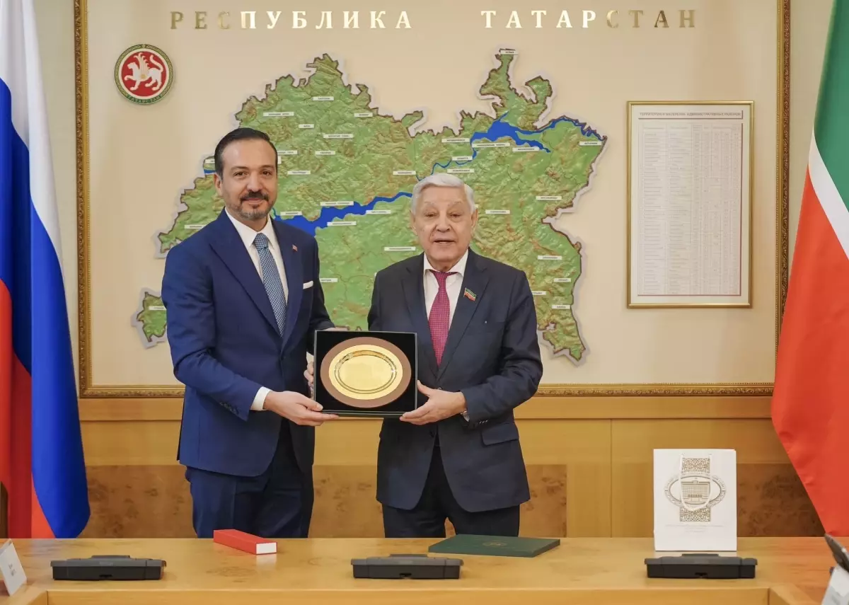 AK Parti Genel Başkan Yardımcısı Kürşad Zorlu, Tataristan ziyareti kapsamında Devlet Konseyi Başkanı ile b...