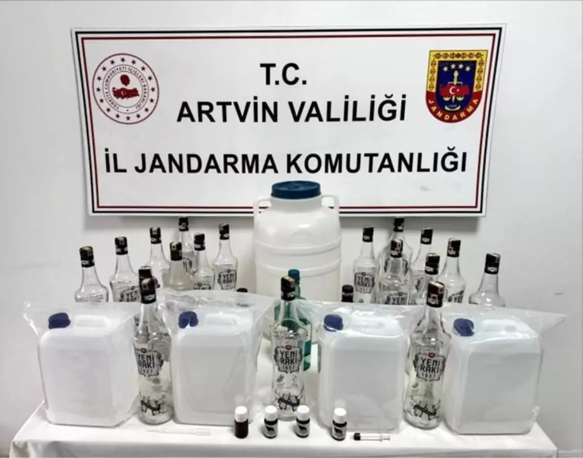 Artvin'de kaçakçılıkla mücadelede 11 şüpheli yakalandı