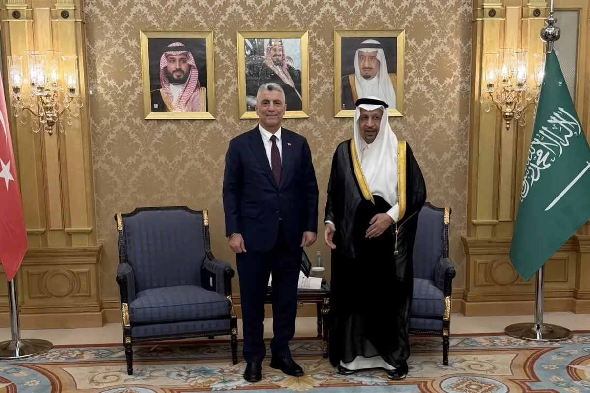 Bakan Bolat, Suudi Arabistan Yatırım Bakanı Al Falih ile bir araya geldi